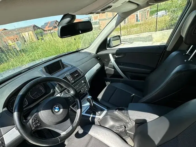BMW X3 E83