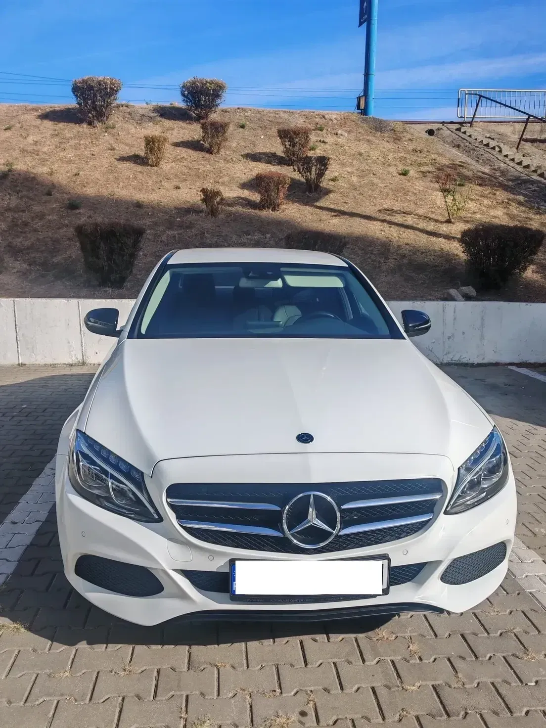 Mercedes-Benz C W205 — imagine 10
