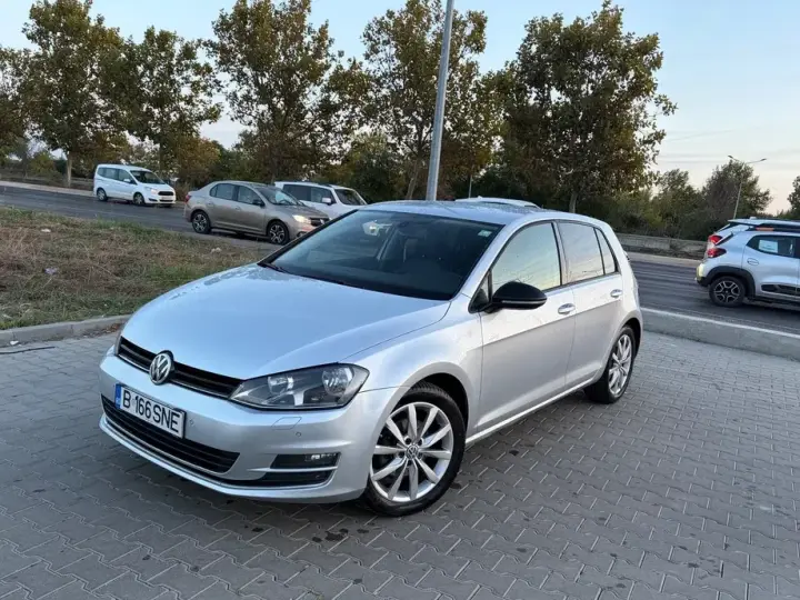 Volkswagen Golf VII