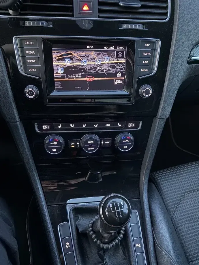 Volkswagen Golf VII — imagine 7