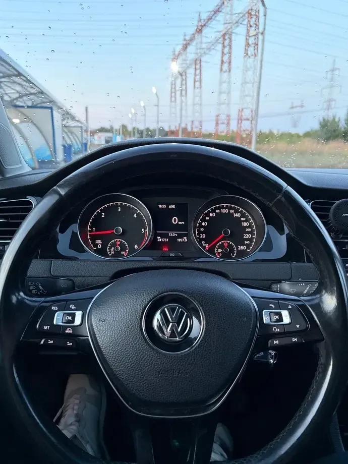 Volkswagen Golf VII — imagine 6