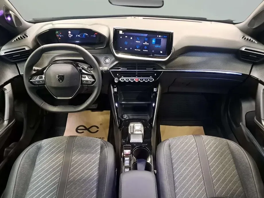 Peugeot 2008 II 1.2L e-DCS6 MHEV Allure — imagine 7