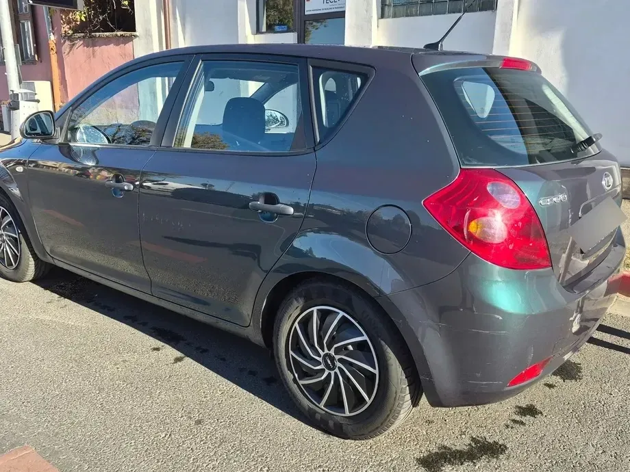 Kia Cee`d I — imagine 9