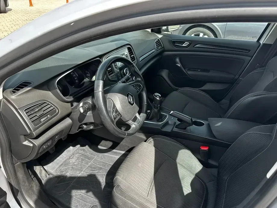 Renault Mégane IV — imagine 4