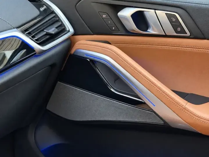 BMW X6 xDrive40d AT MHEV
