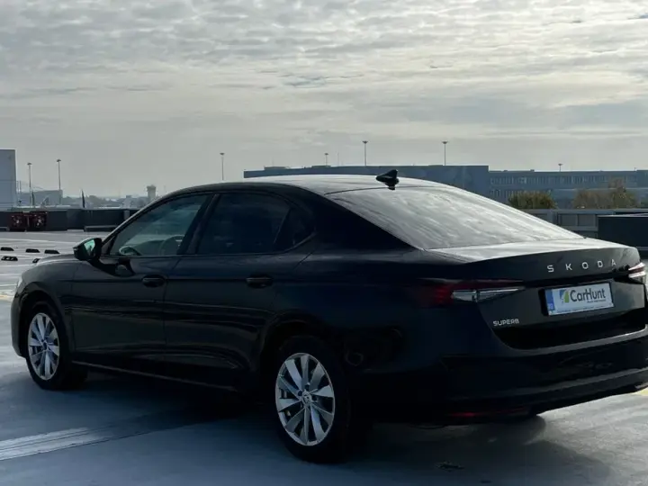 Škoda Superb III