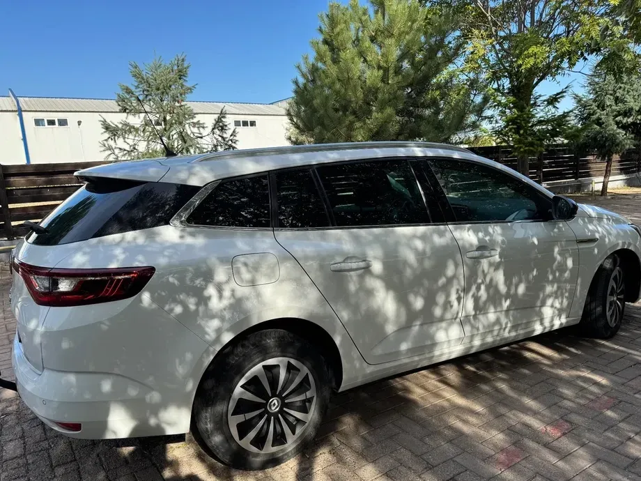 Renault Mégane IV — imagine 8