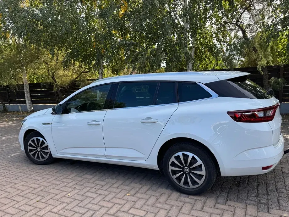 Renault Mégane IV — imagine 7
