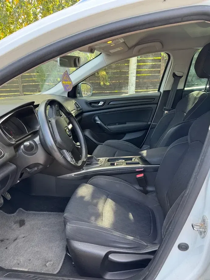 Renault Mégane IV — imagine 10