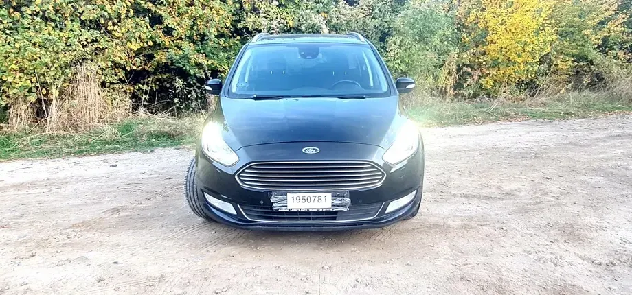 Ford Galaxy — imagine 7