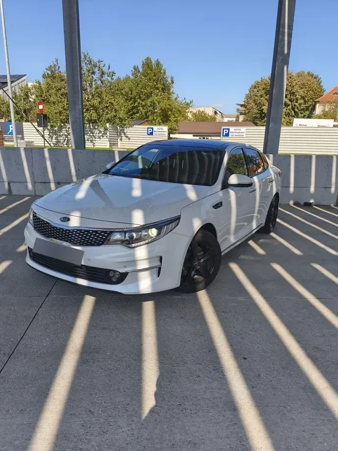Kia Optima 1.7 DSL 7DCT Comfort — imagine 3