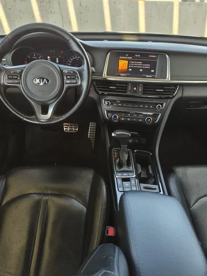 Kia Optima 1.7 DSL 7DCT Comfort — imagine 4