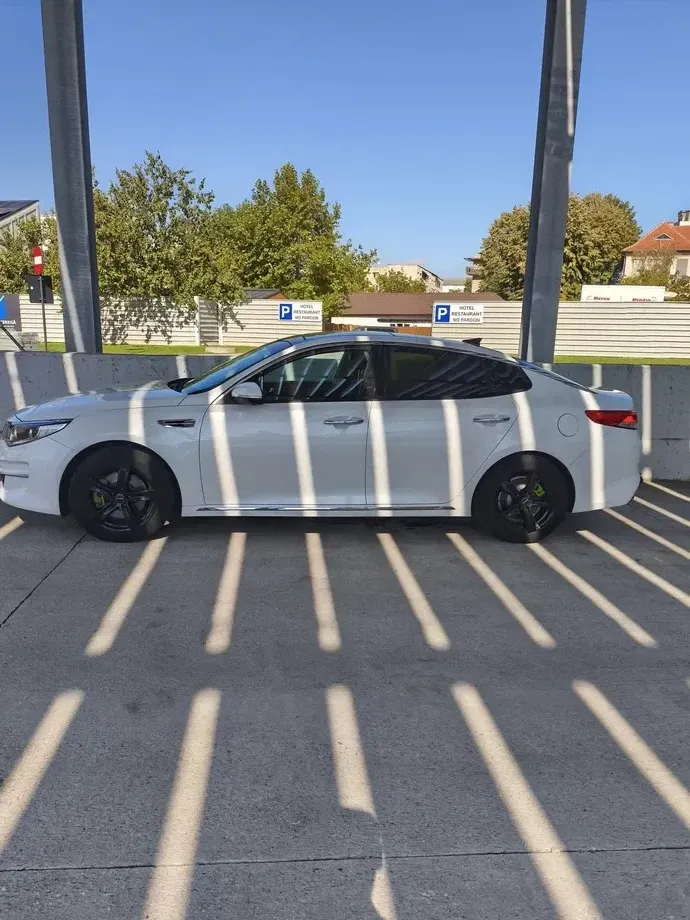 Kia Optima 1.7 DSL 7DCT Comfort — imagine 9