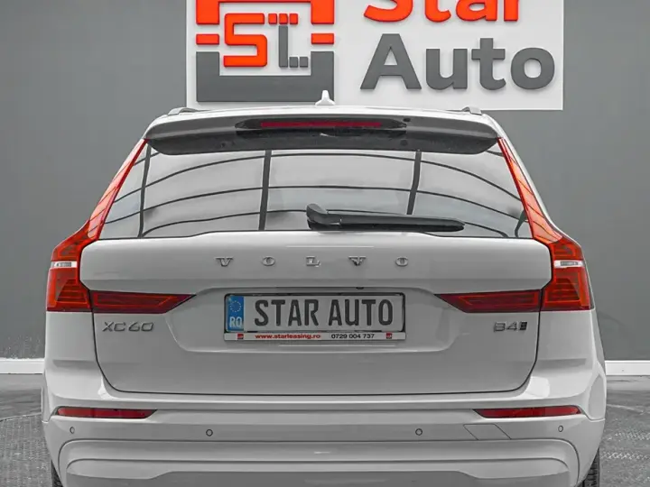 Volvo XC 60 II B4 MHEV AT8 AWD Momentum Pro