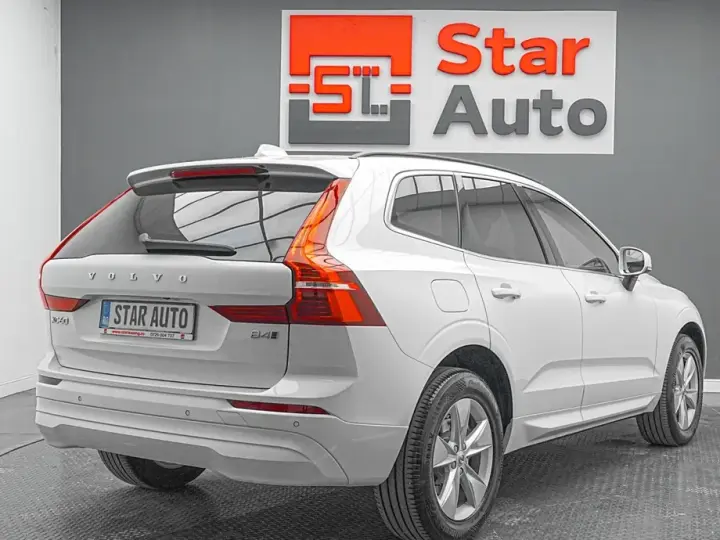 Volvo XC 60 II B4 MHEV AT8 AWD Momentum Pro