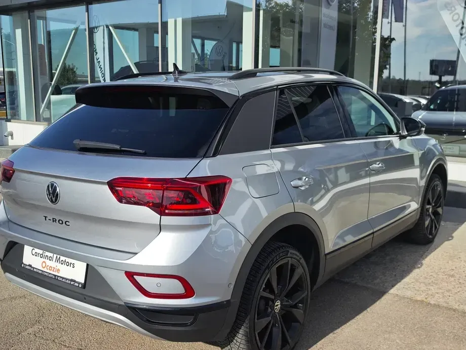 Volkswagen T-Roc 1.5 TSI DSG Style — imagine 8
