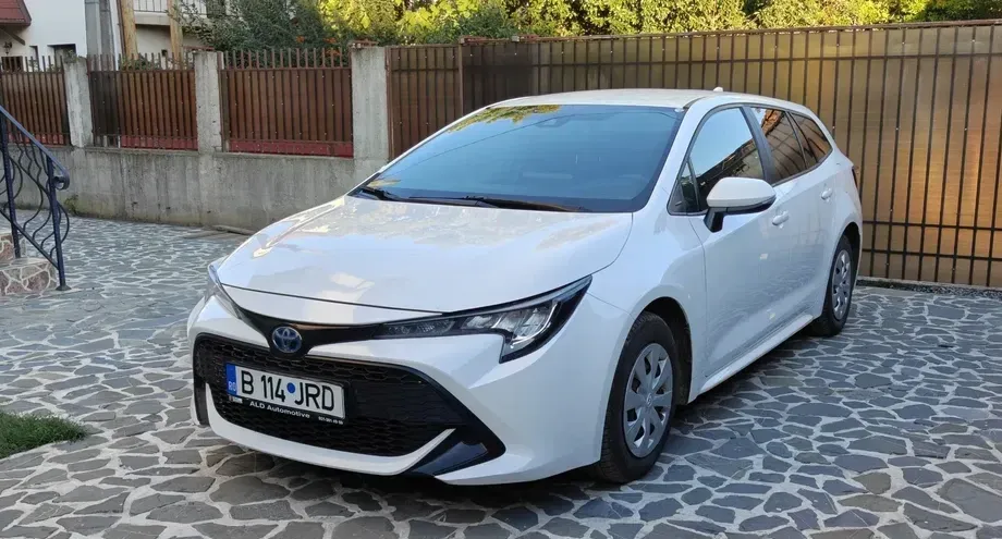 Toyota Corolla XII 1.8 HSD Business — imagine 2