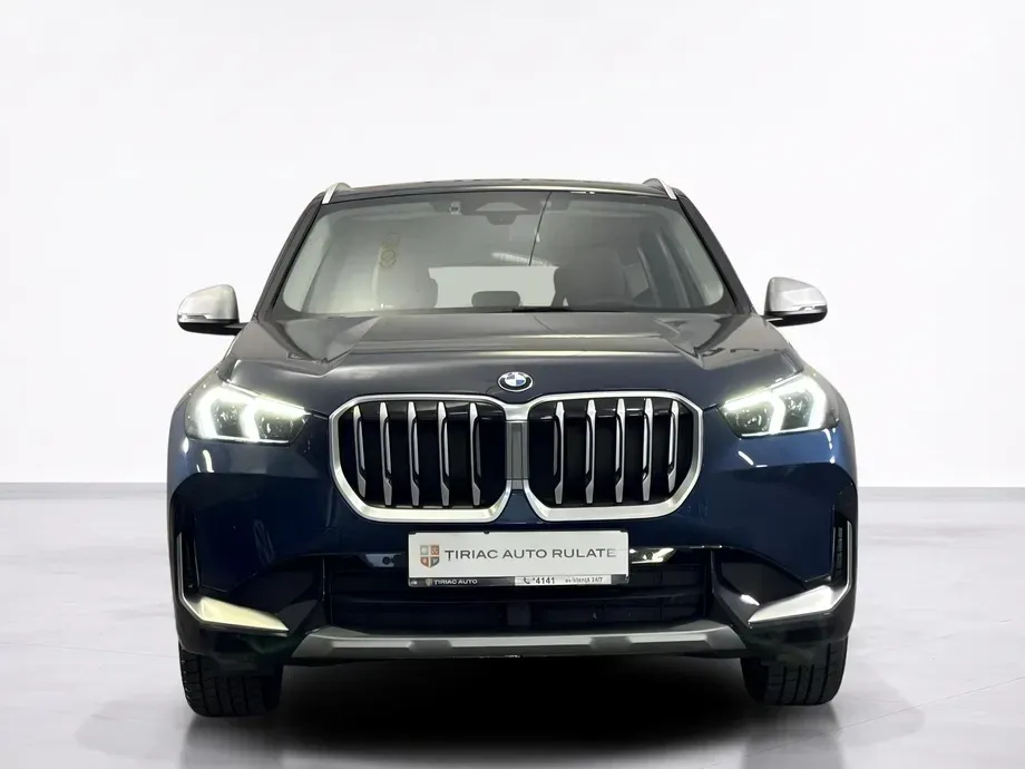 BMW X1 — imagine 8