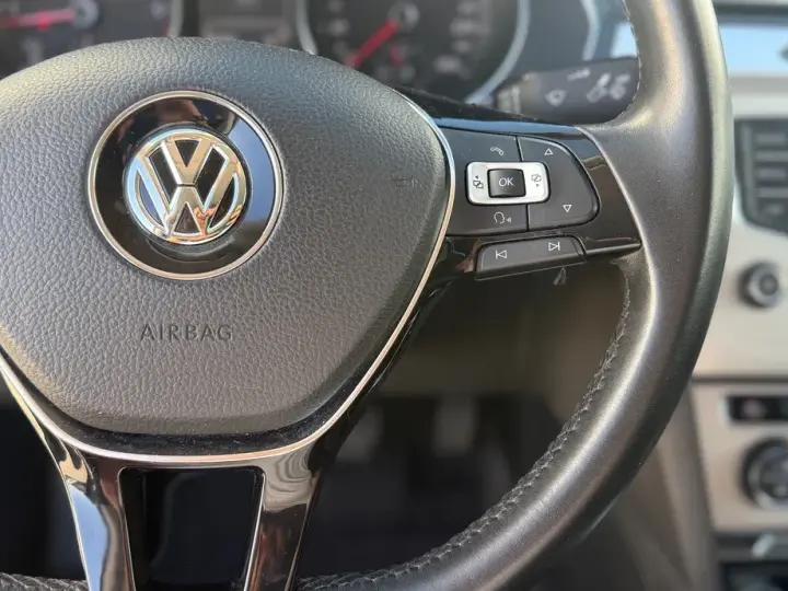 Volkswagen Passat B8 2.0 TDI Comfortline