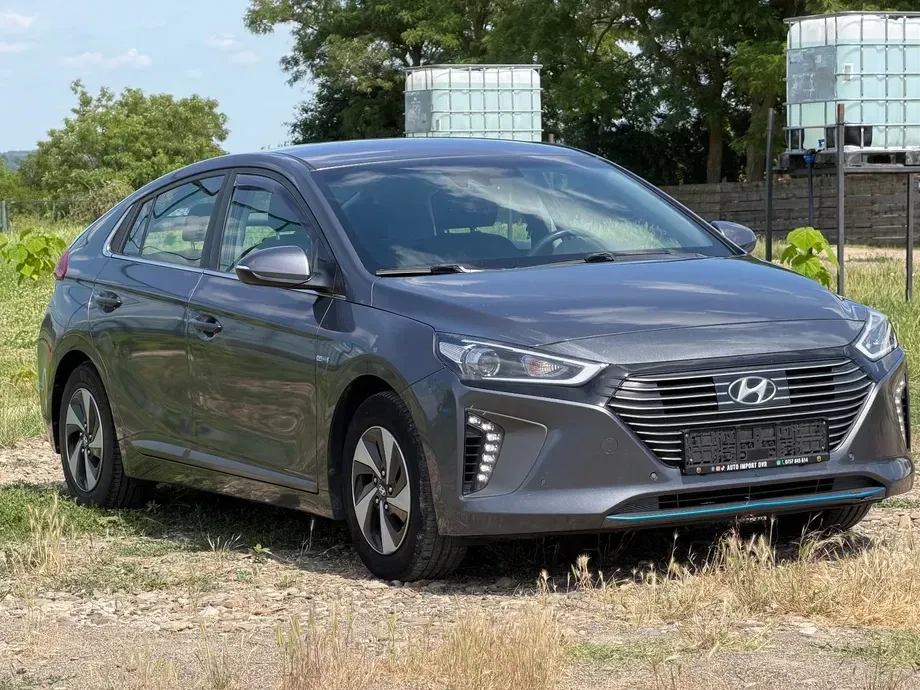 Hyundai IONIQ 141CP Exclusive — imagine 3