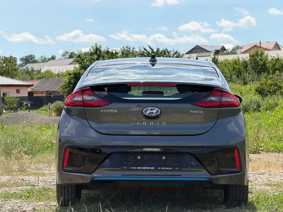 Hyundai IONIQ 141CP Exclusive — imagine 6