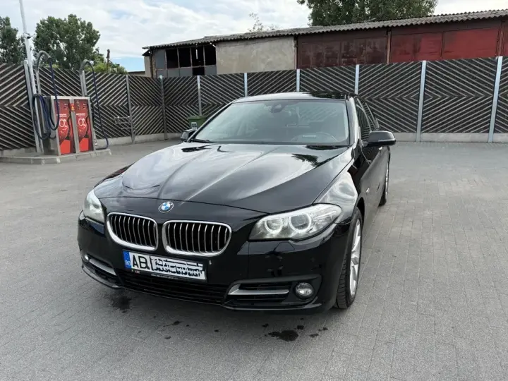 BMW Seria 5 F10/F11/F07 525d xDrive