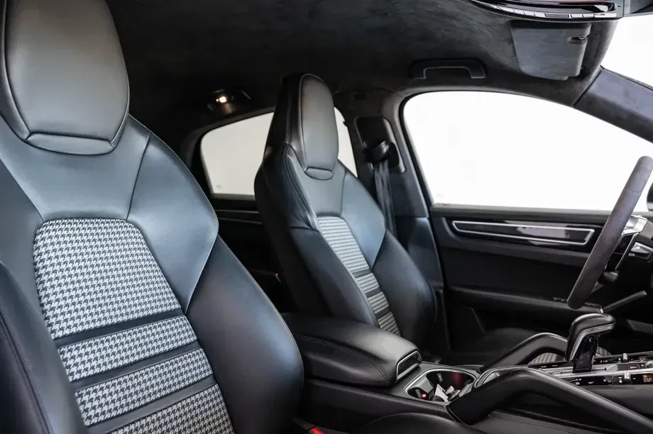 Porsche Cayenne Tiptronic S Platinum Edition — imagine 10