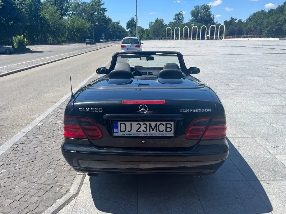 Mercedes-Benz CLK C208 — imagine 4