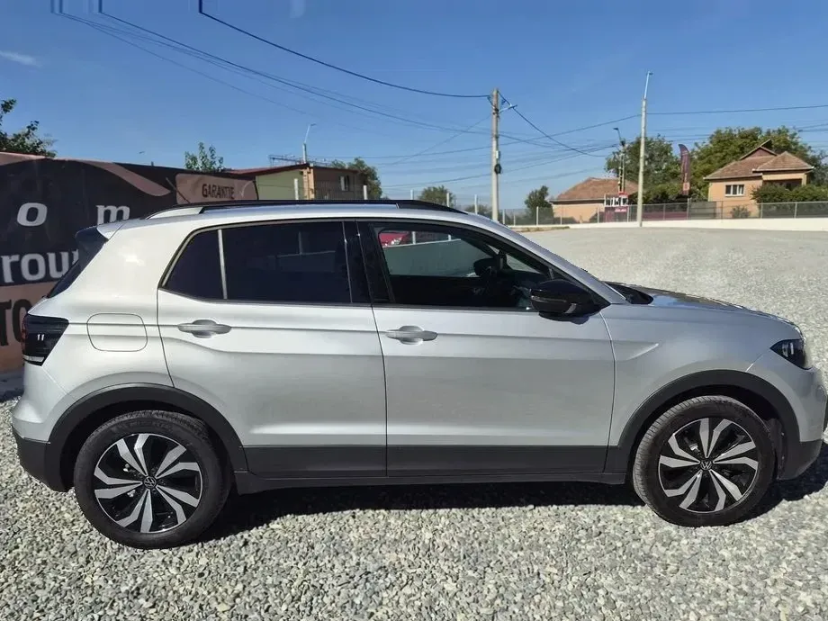 Volkswagen T-Cross 1.0 TSI Style — imagine 4