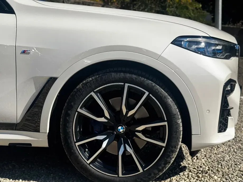 BMW X7 xDrive40i — imagine 10