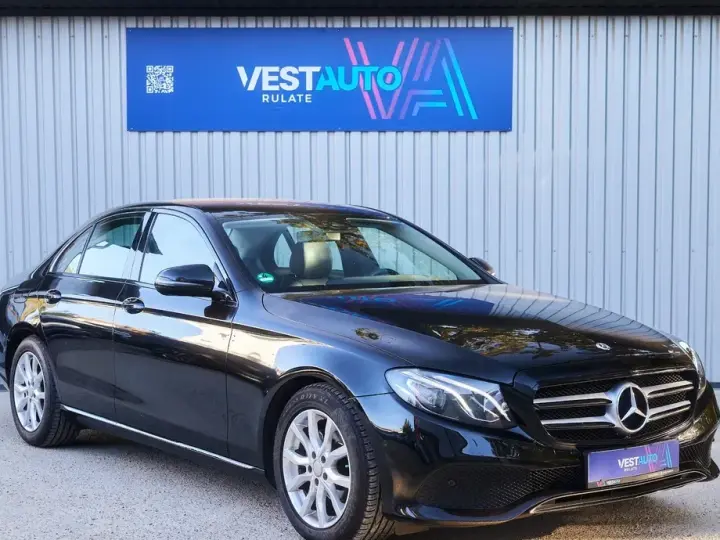 Mercedes-Benz E W213 220 d 9G-TRONIC Exclusive