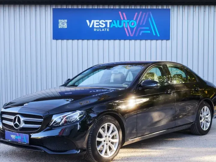 Mercedes-Benz E W213 220 d 9G-TRONIC Exclusive