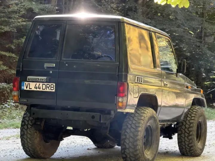 Toyota Land Cruiser