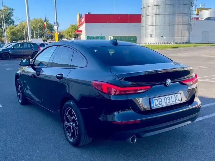 BMW Seria 2 216d AT