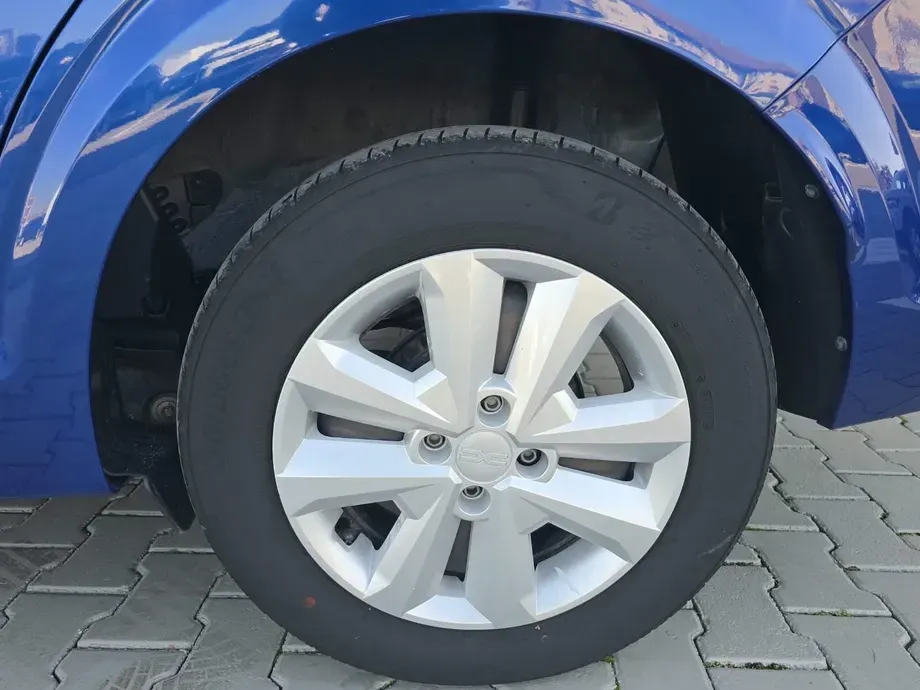 Dacia Logan III ECO-G 100 MT6 Expression — imagine 7