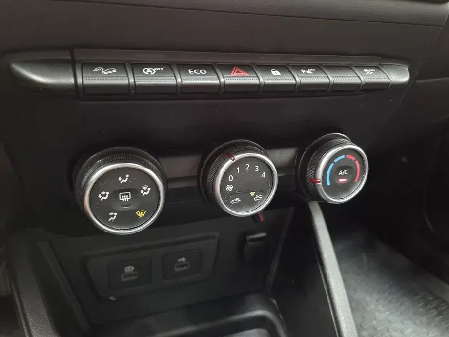Dacia Duster — imagine 8