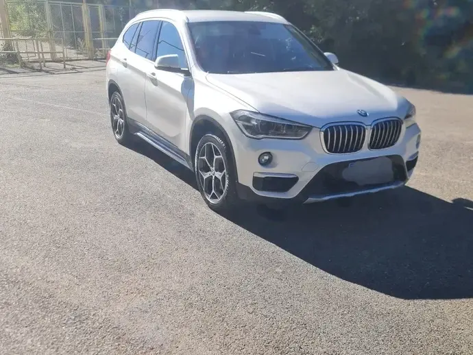 BMW X1 F48