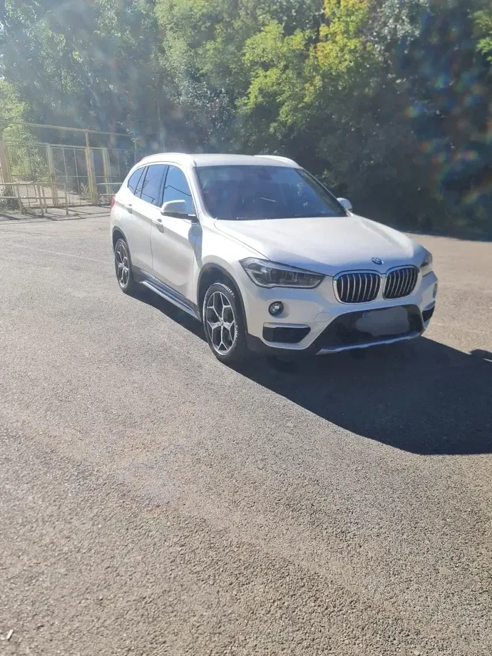 BMW X1 F48 — imagine 3