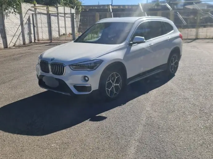 BMW X1 F48