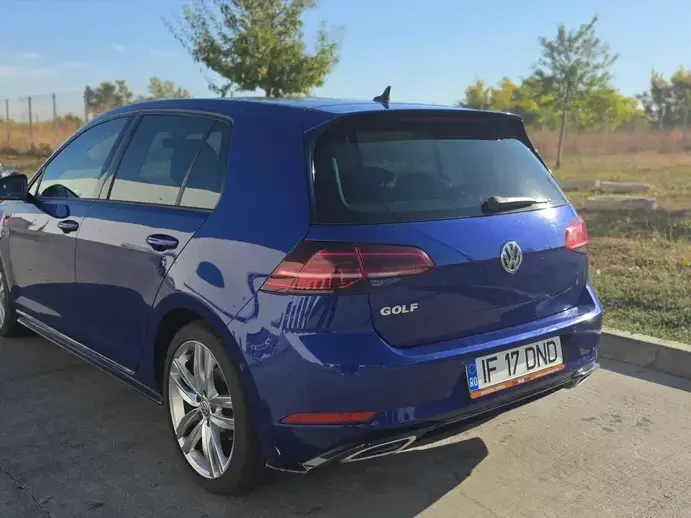 Volkswagen Golf VII 1.5 eTSI OPF DSG R-Line