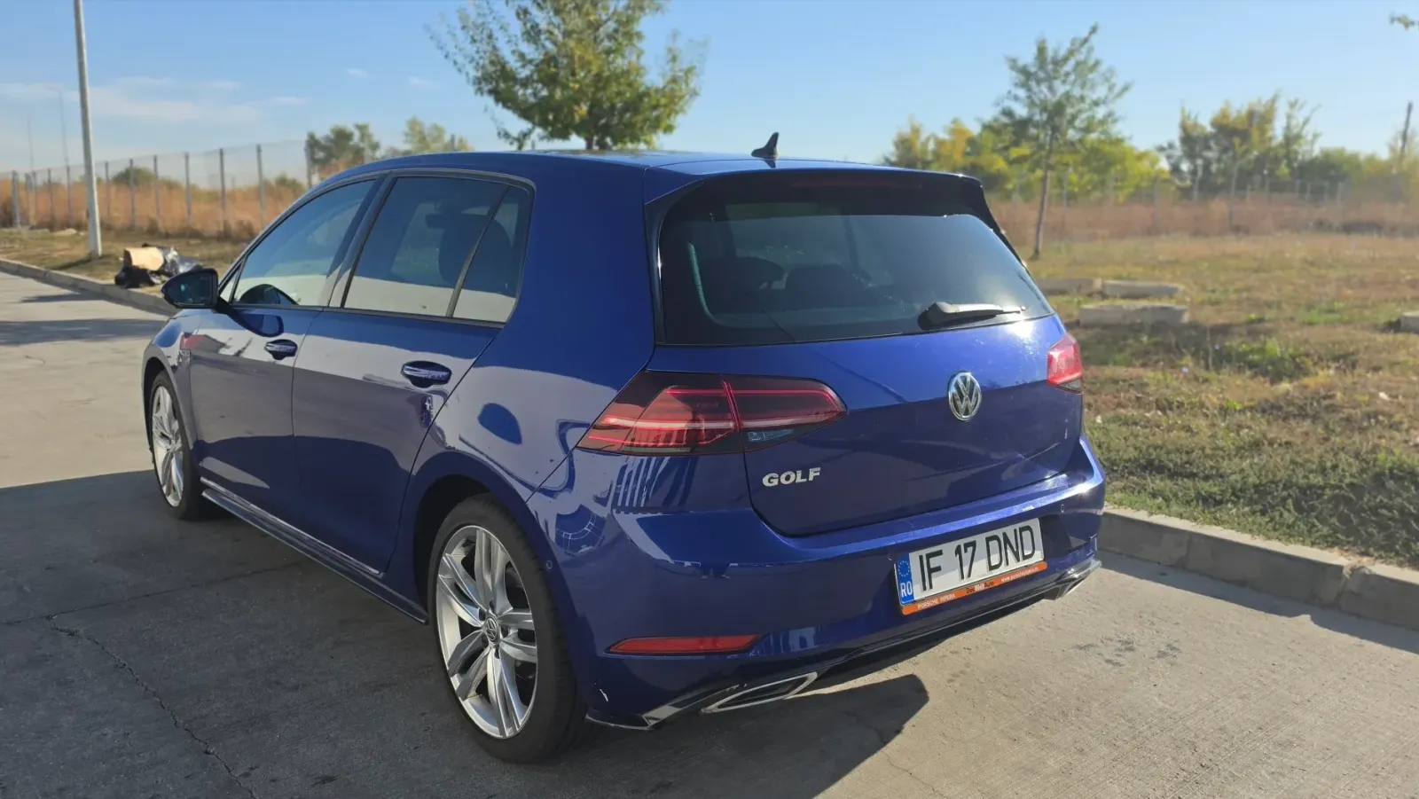 Volkswagen Golf VII 1.5 eTSI OPF DSG R-Line — imagine 9