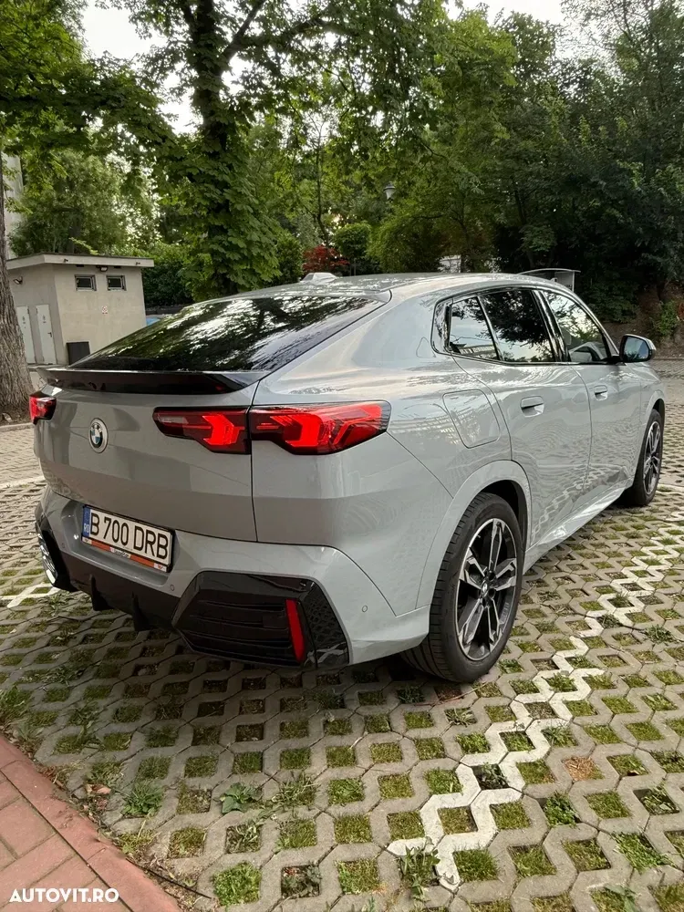 BMW X2 sDrive20i AT MHEV — imagine 5
