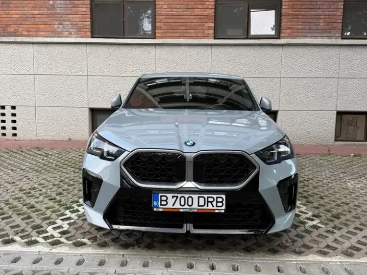 BMW X2 sDrive20i AT MHEV