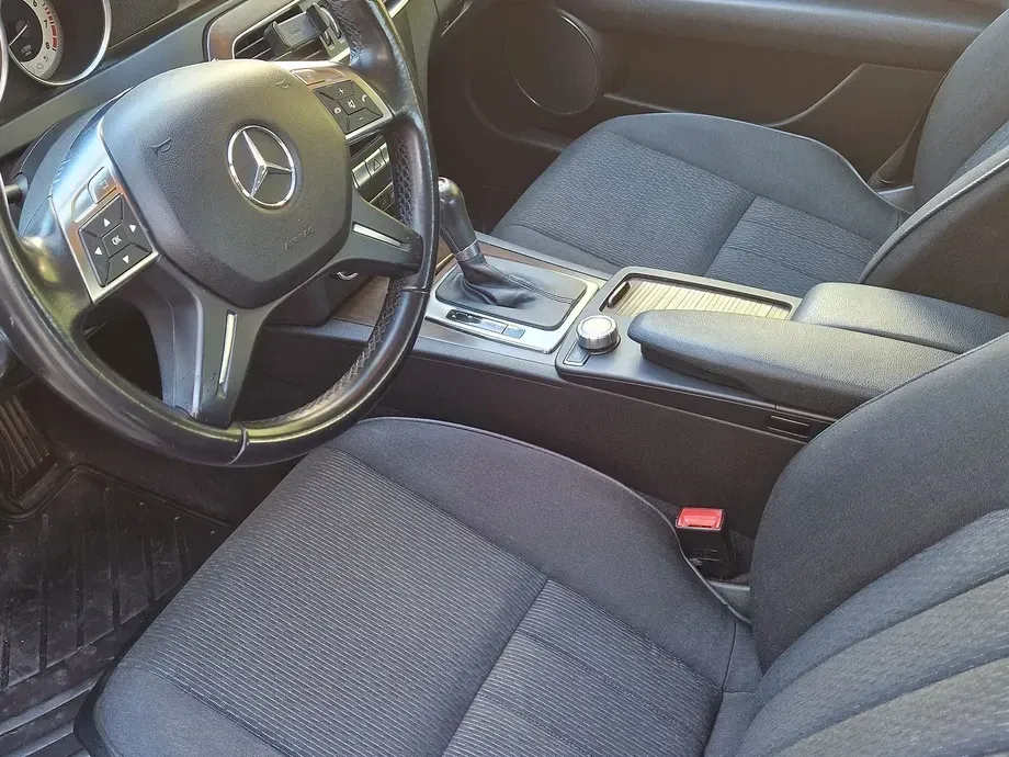 Mercedes-Benz C W204 250 CGI BlueEFFICIENCY Aut. — imagine 9