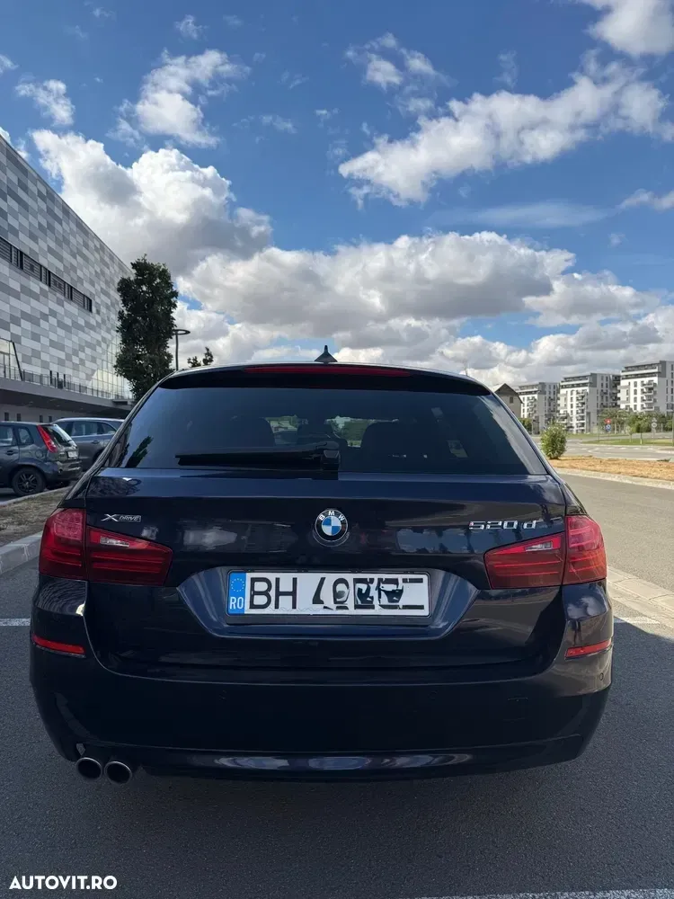BMW Seria 5 F10/F11/F07 [2010 - 2017] 520d xDrive — imagine 4