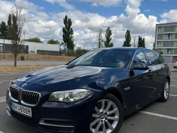 BMW Seria 5 F10/F11/F07 [2010 - 2017] 520d xDrive
