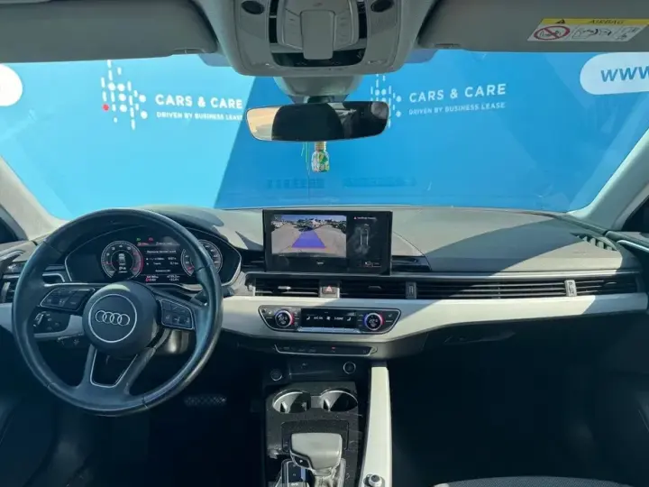 Audi A4 Limuzina