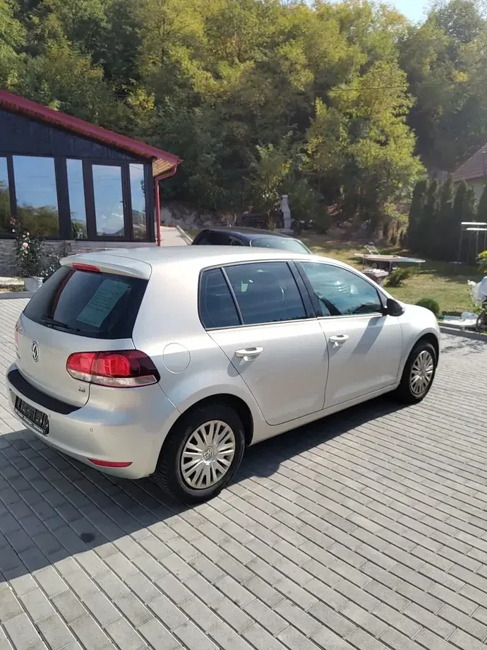 Volkswagen Golf VI — imagine 10