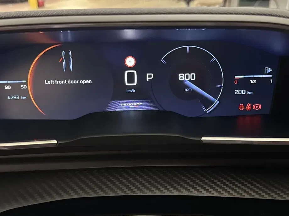Peugeot 308 — imagine 10