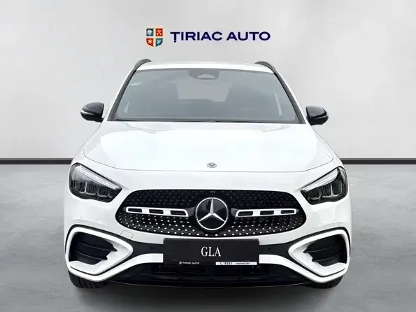 Mercedes-Benz GLA H247